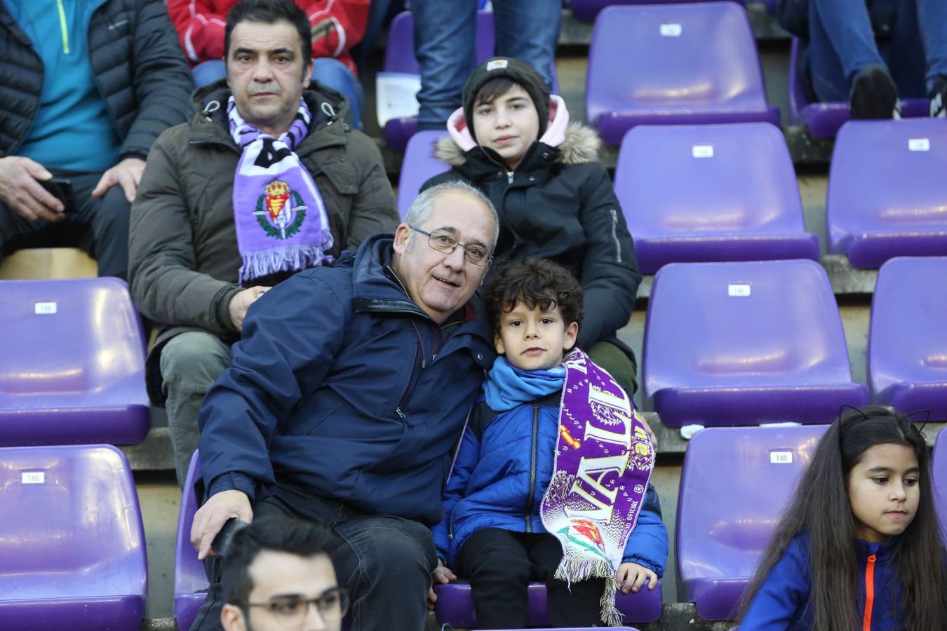 Si has estado en el estadio José Zorrilla presenciando el partido Real Valladolid-Villarreal, puede que la cámara de nuestro fotógrado te haya «pillado»
