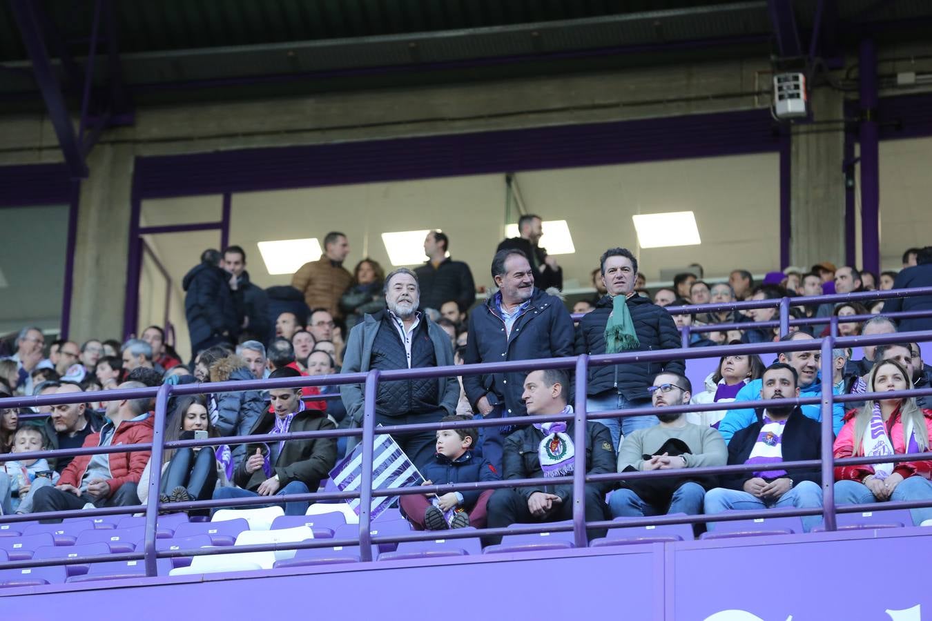 Si has estado en el estadio José Zorrilla presenciando el partido Real Valladolid-Villarreal, puede que la cámara de nuestro fotógrado te haya «pillado»
