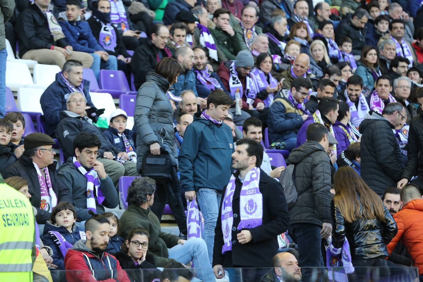 Si has estado en el estadio José Zorrilla presenciando el partido Real Valladolid-Villarreal, puede que la cámara de nuestro fotógrado te haya «pillado»