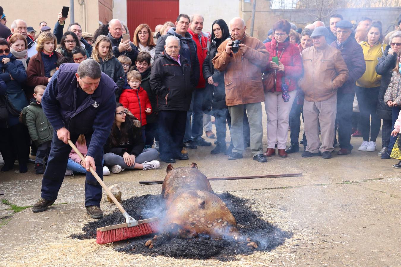 El alcalde, Magín Martín, proclamó «la defensa de las tradiciones frente a los ataques de quienes no las cocnocen»