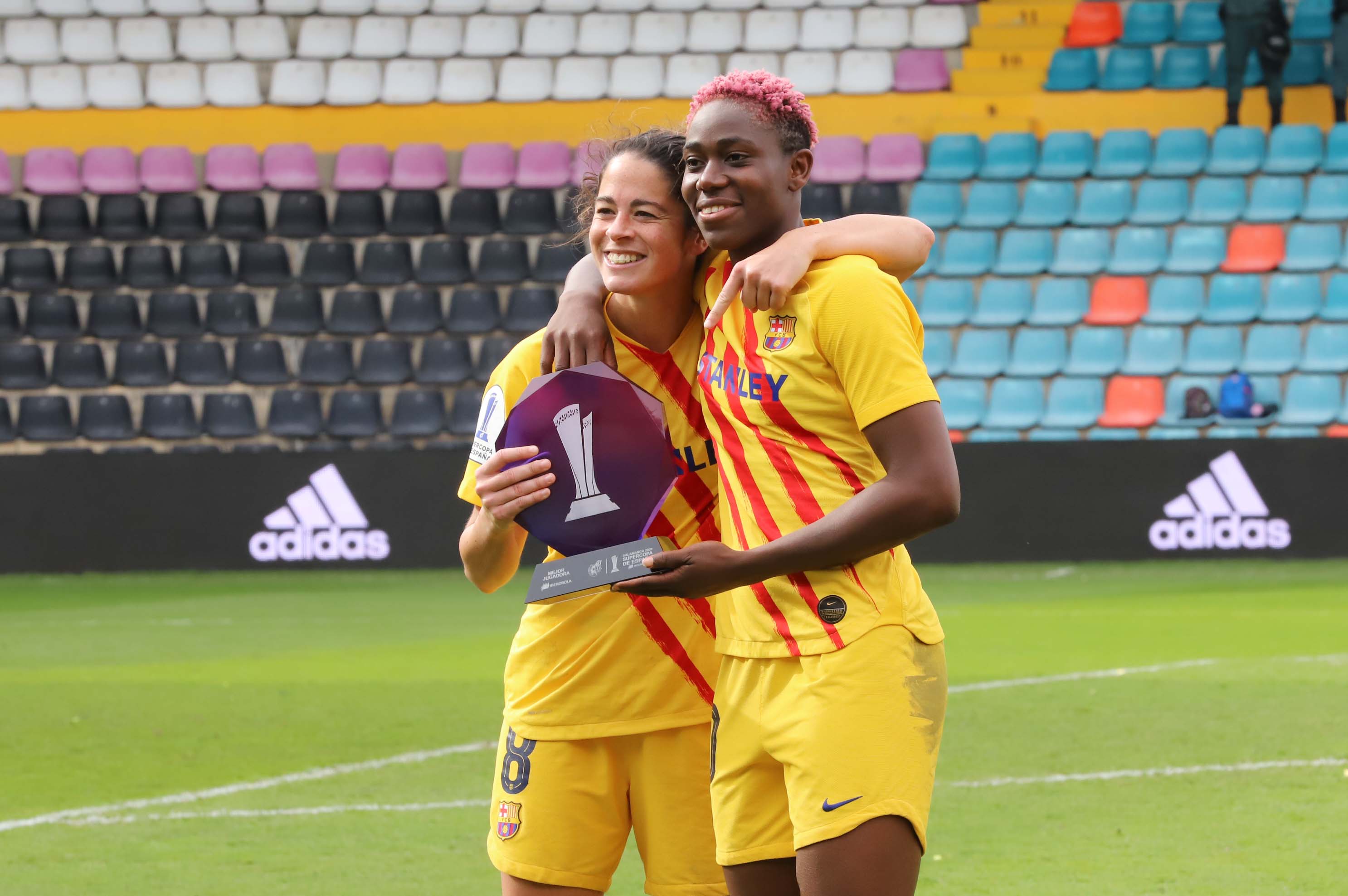 El equipo catalán se muestró muy superior desde el primer minuto a la Real Sociedad con cuatro goles de Marta Torrejón, MVP de la gran final celebrada en el estadio Helmántico