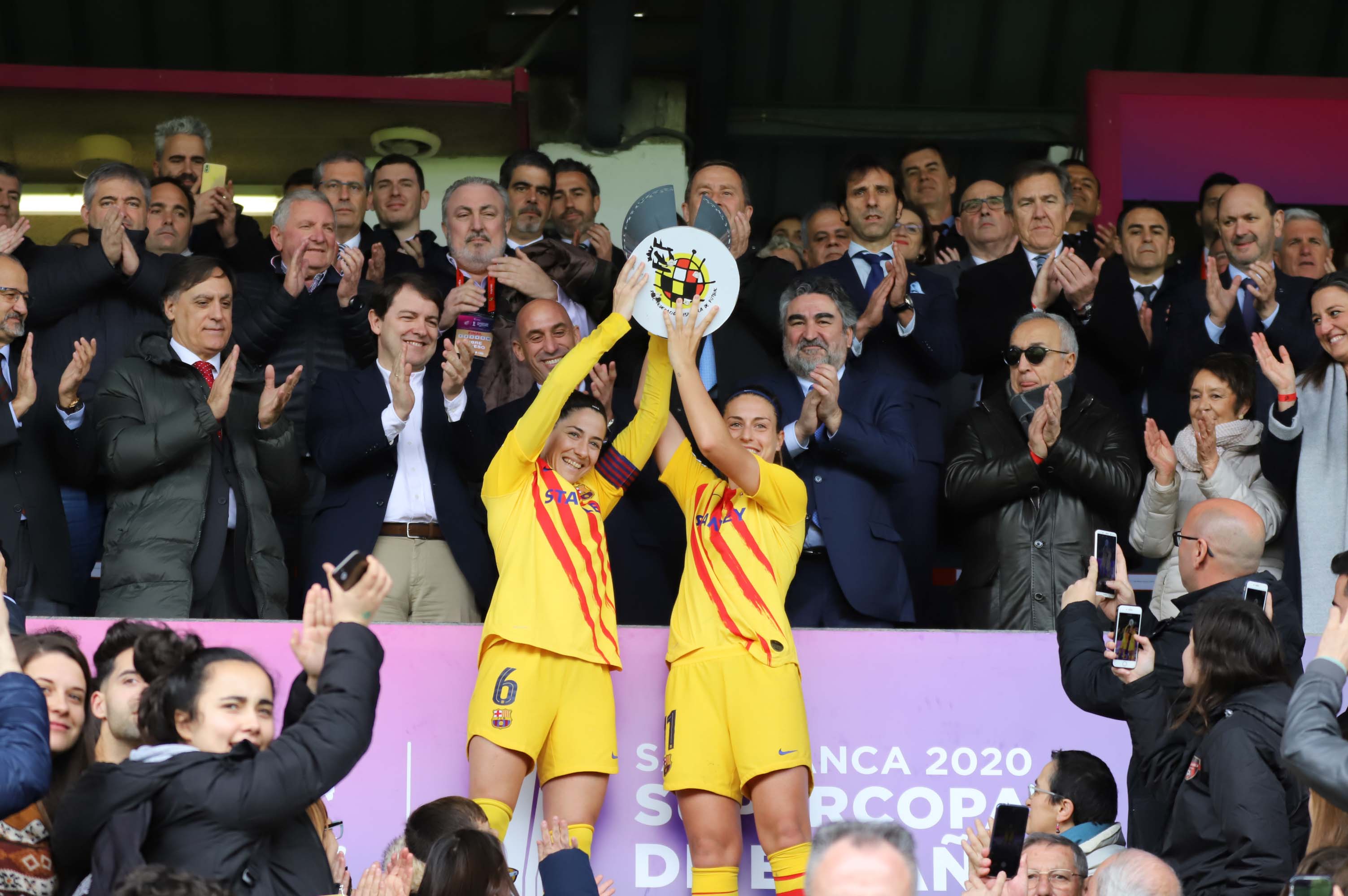 El equipo catalán se muestró muy superior desde el primer minuto a la Real Sociedad con cuatro goles de Marta Torrejón, MVP de la gran final celebrada en el estadio Helmántico