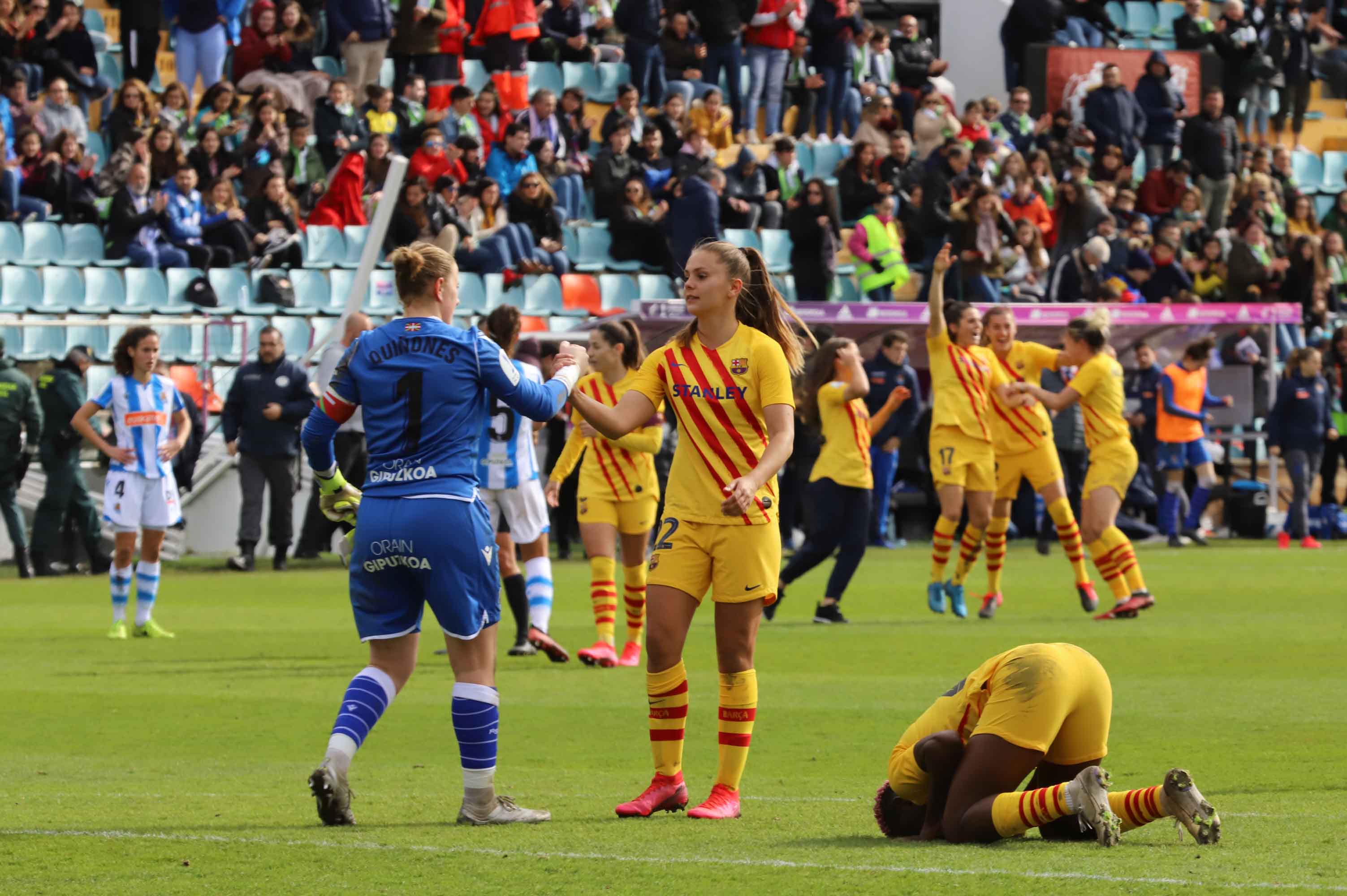 El equipo catalán se muestró muy superior desde el primer minuto a la Real Sociedad con cuatro goles de Marta Torrejón, MVP de la gran final celebrada en el estadio Helmántico