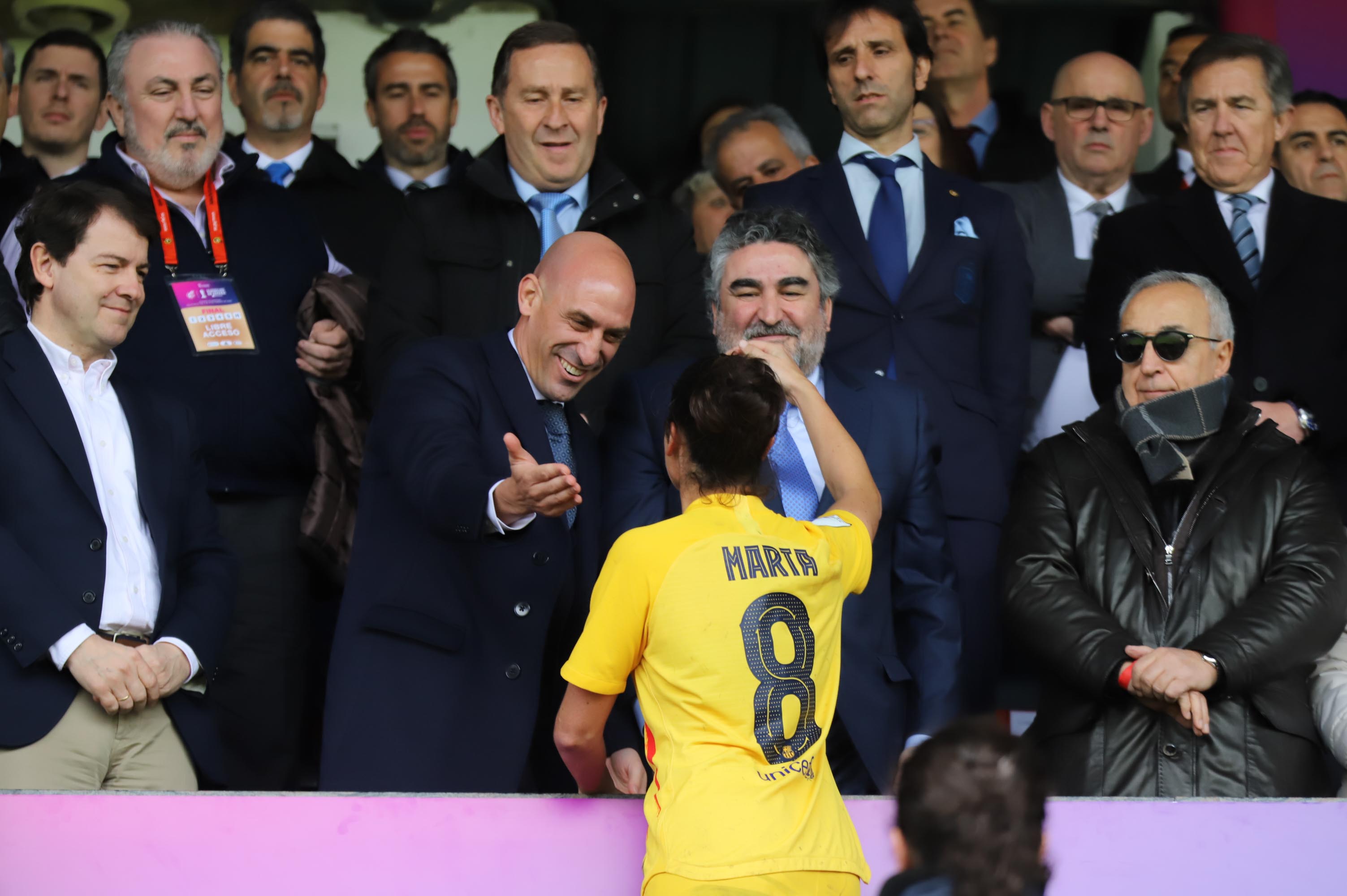 El equipo catalán se muestró muy superior desde el primer minuto a la Real Sociedad con cuatro goles de Marta Torrejón, MVP de la gran final celebrada en el estadio Helmántico