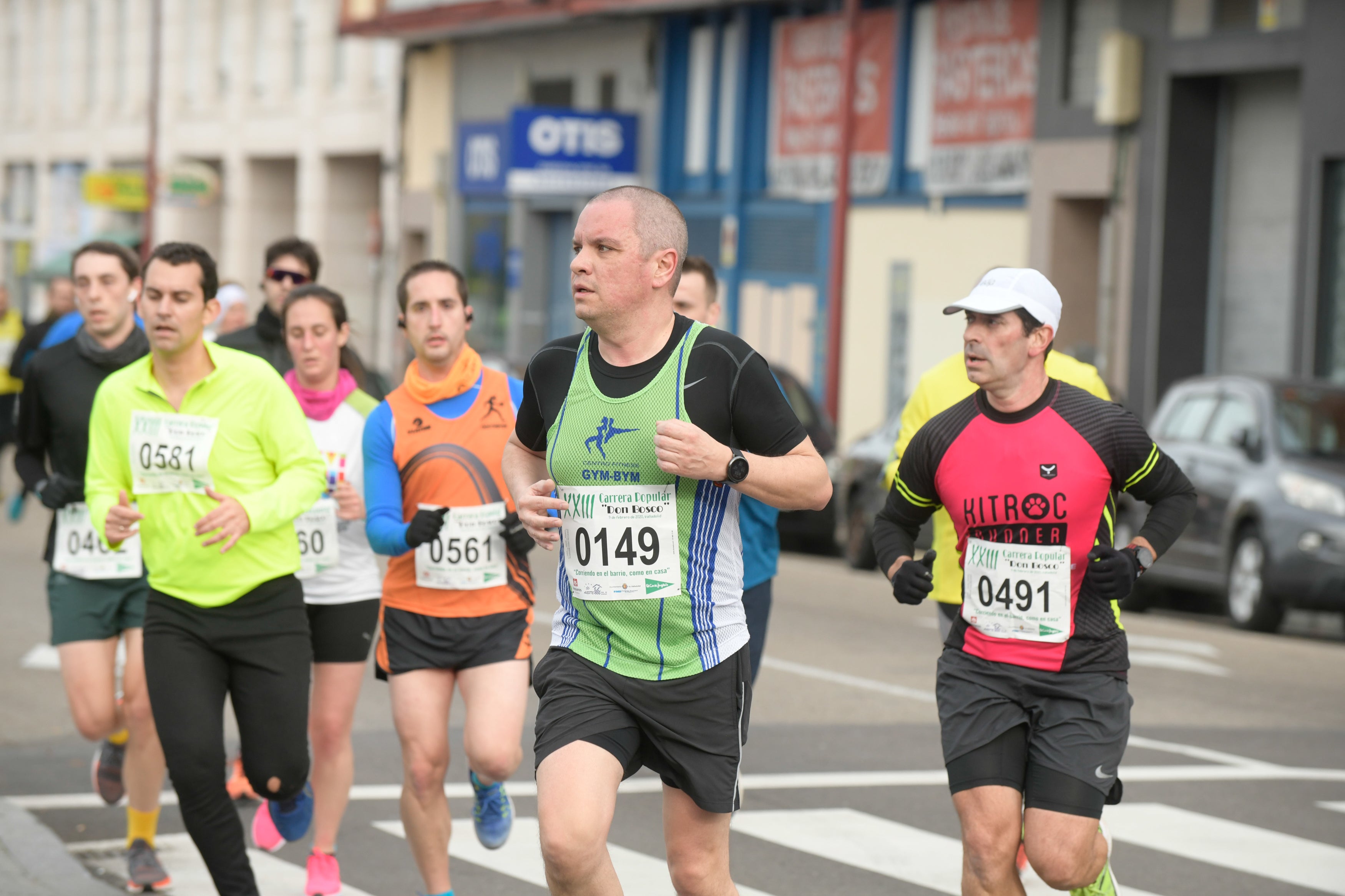 Fotos: La XXIII Carrera Popular Don Bosco reúne a atletas de todas las edades