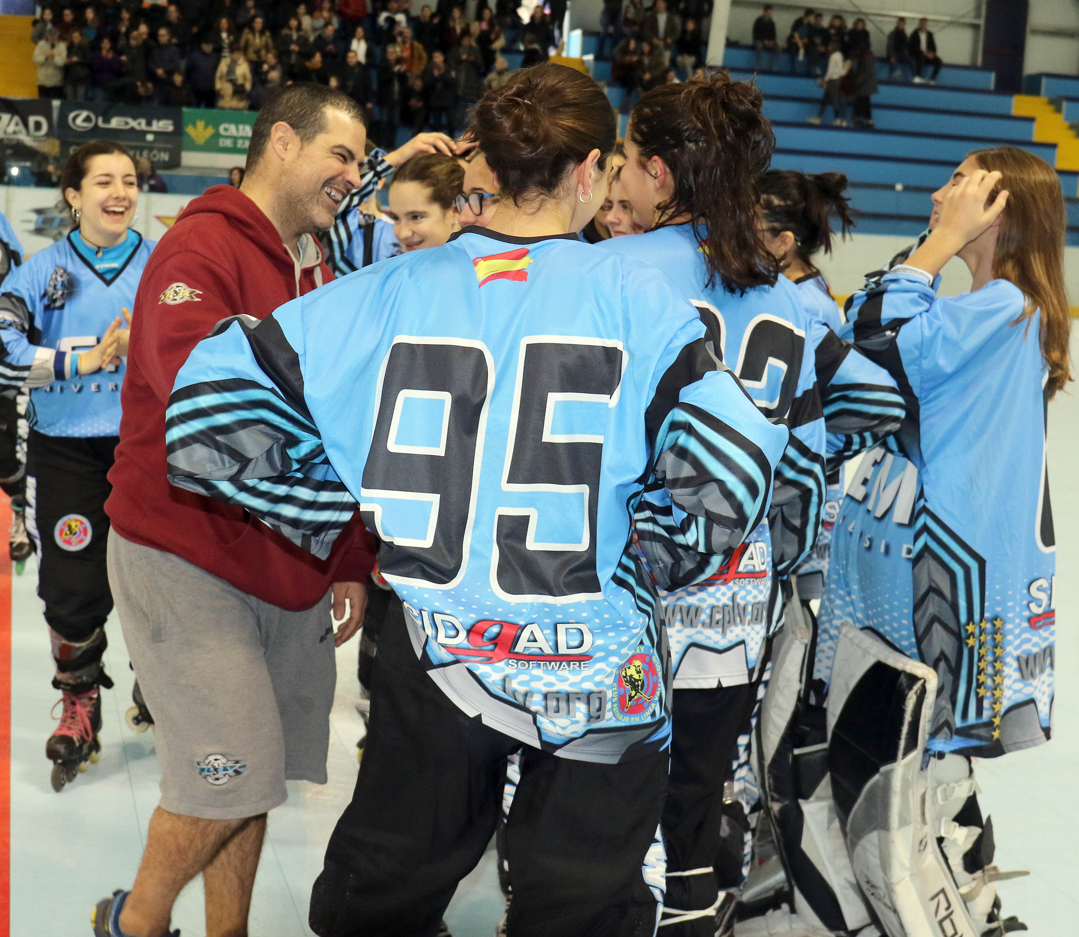 Las vallisoletanas se alzaron con el título en un 1-0 contra el Fénix PL Madrid. 