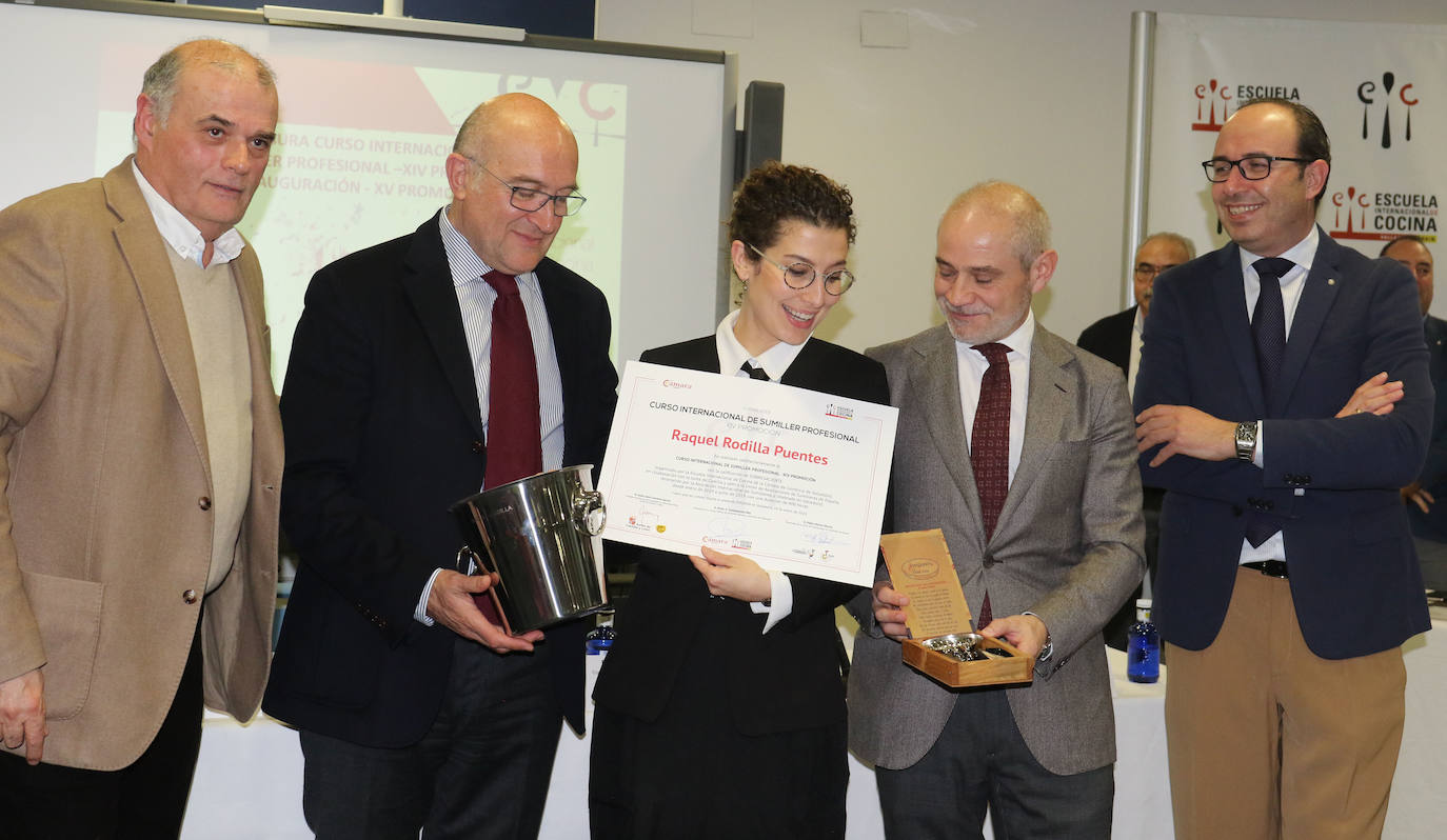 Los Sumiller han recibido hoy un reconocimiento en la escuela de la capital.