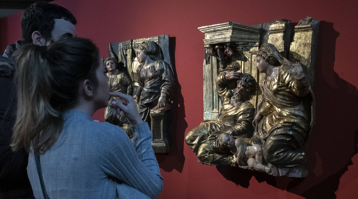 Las piezas, procedentes de la vallisoletana iglesia de Santiago, han sido recuperadas por técnicos del museo y del Centro de Conservación y Restauración de Bienes Culturales de la Junta de Castilla y León. 
