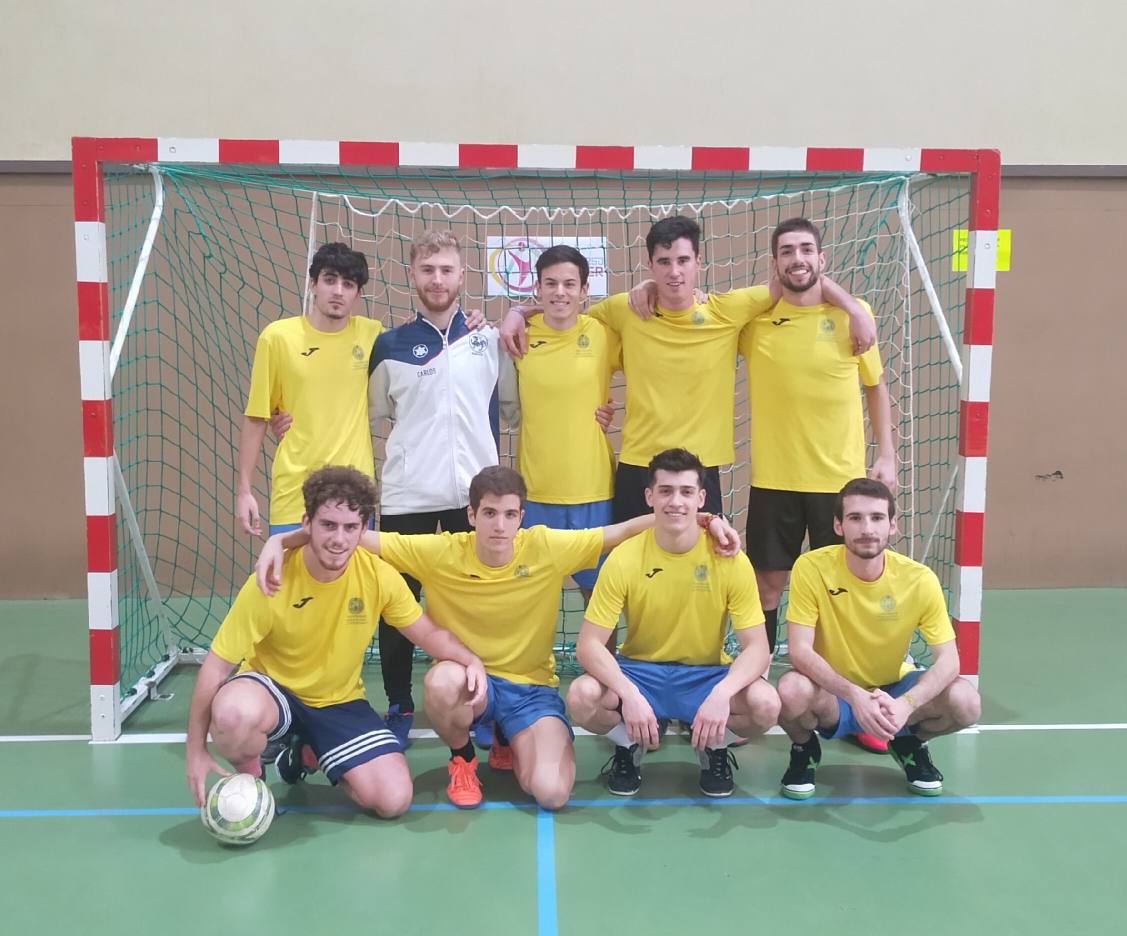 Equipo de fútbol sala de la Facultad de Medicina. 