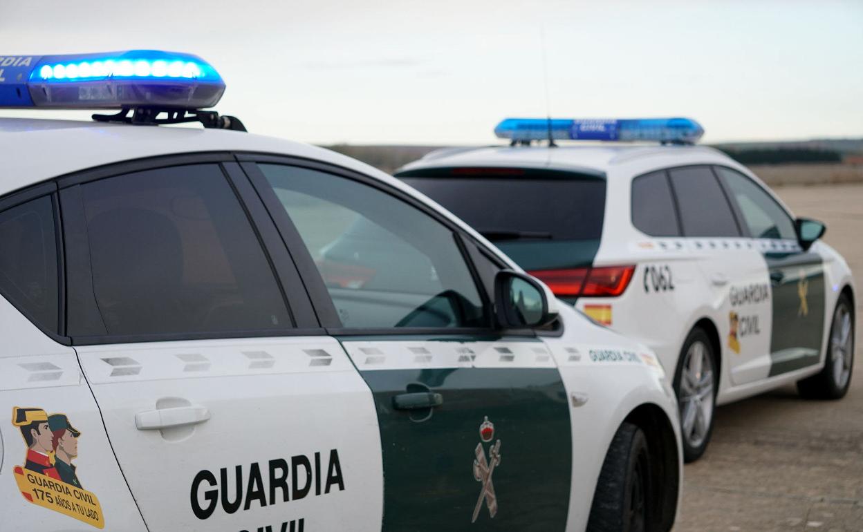 Vehículos de la Guardia Civil. 