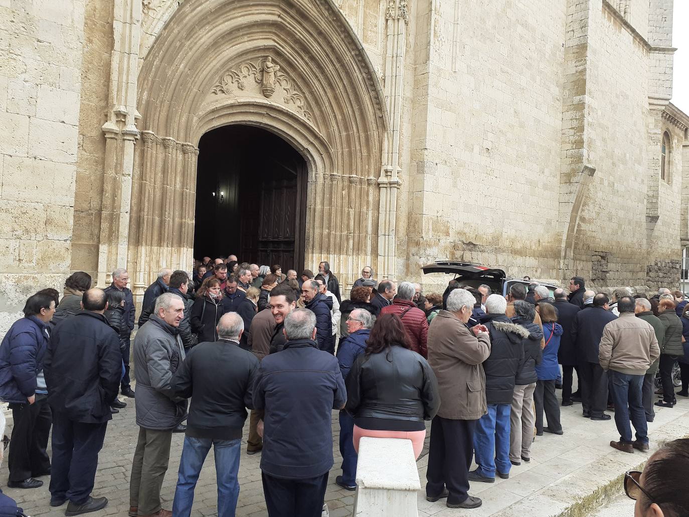 Funeral en Medina de Rioseco del sacerdote Alejandro Ovelleiro 'Jano'. 