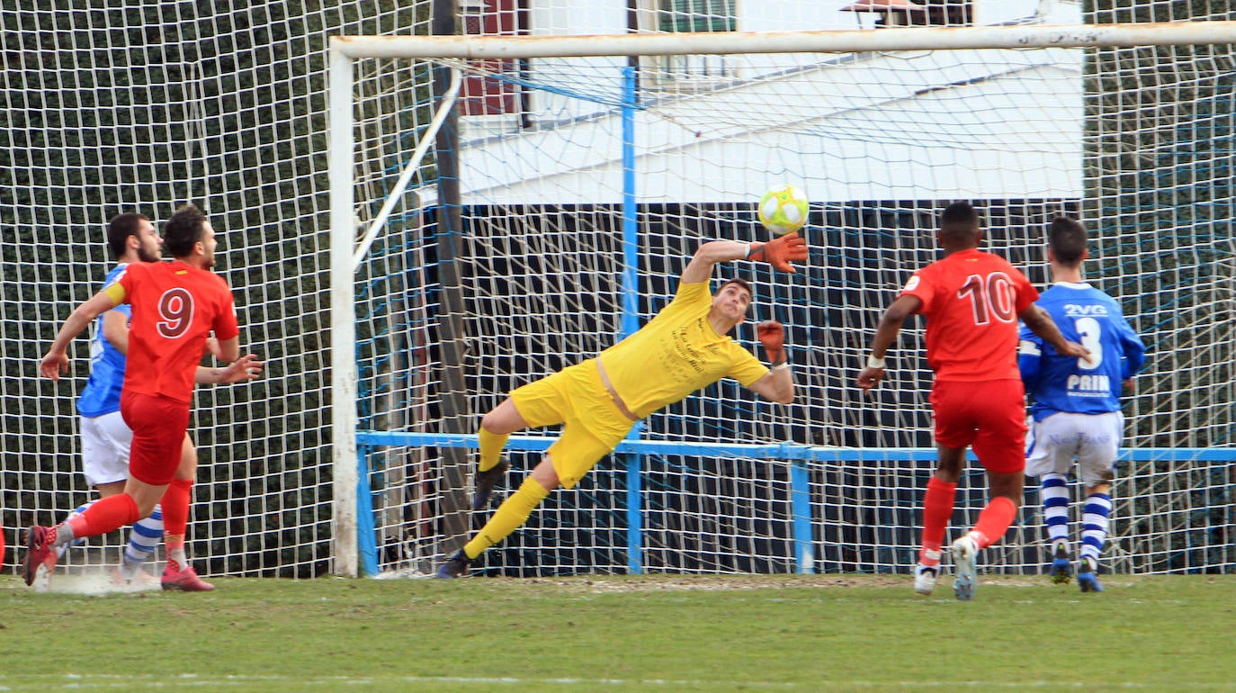 Fotografías del choque entre La Granja y el Real Burgos CF.