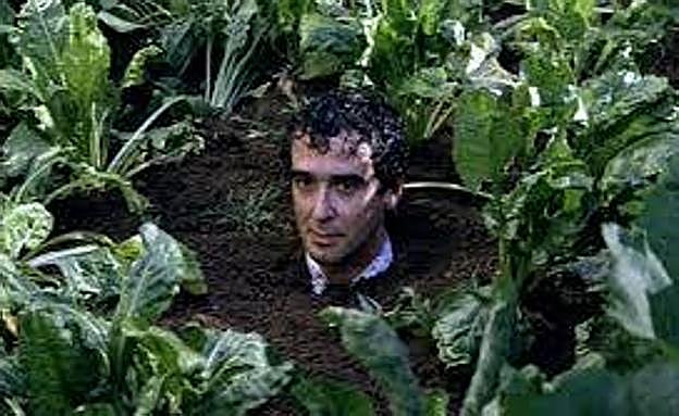 Fotograma de la película 'Amanece que no es poco'.