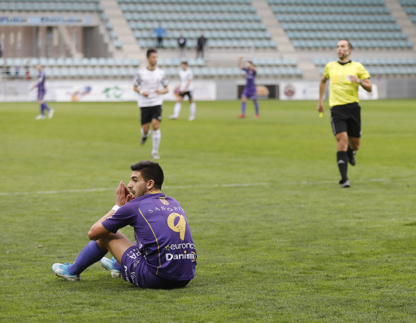 El Palencia Cristo golea a un blanco Salamanca UDS B. 