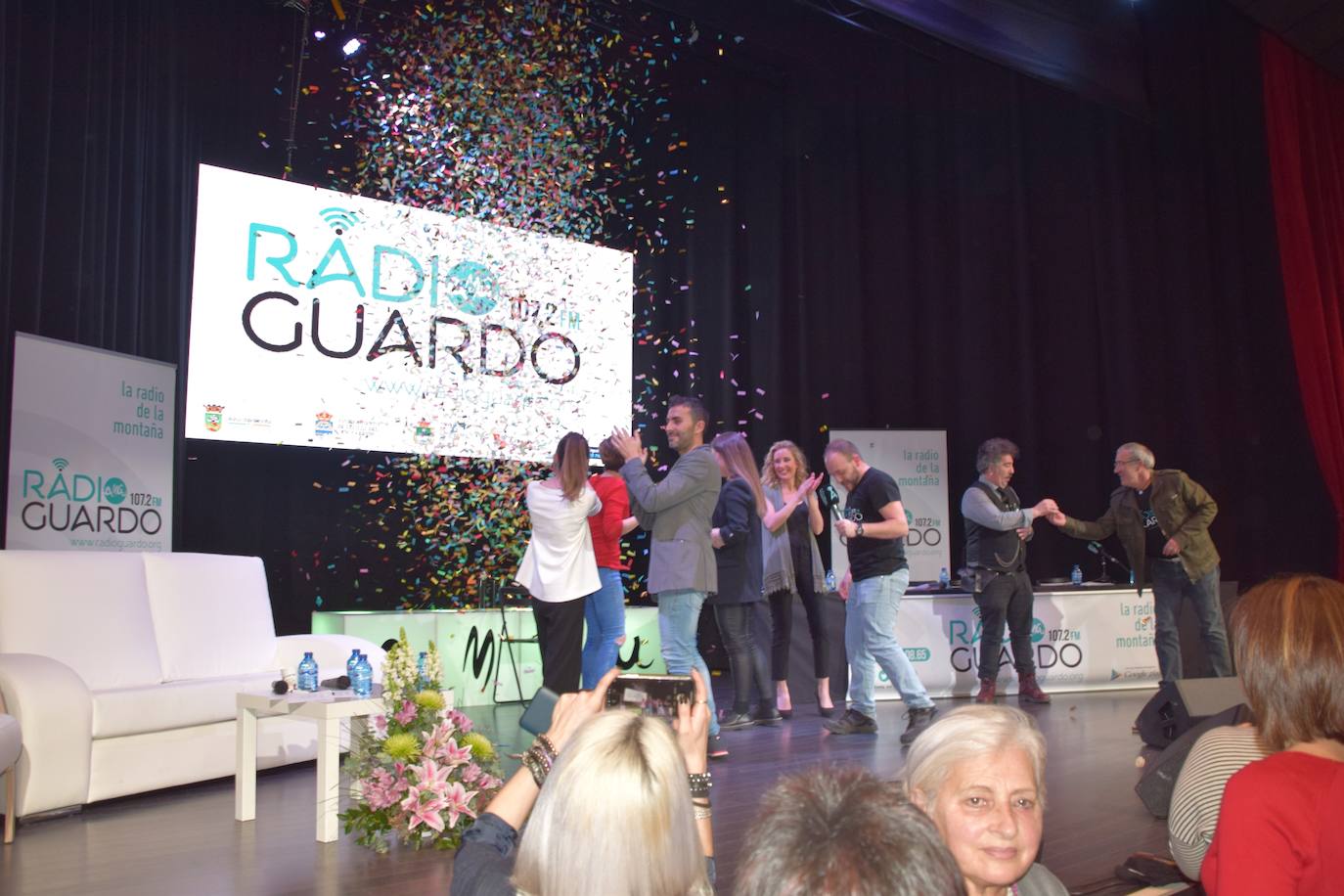Guardo estrena radio local.