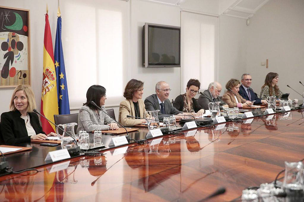 Reunión del delegado del Gobierno con sus homólogos de otras comunidades autónomas.