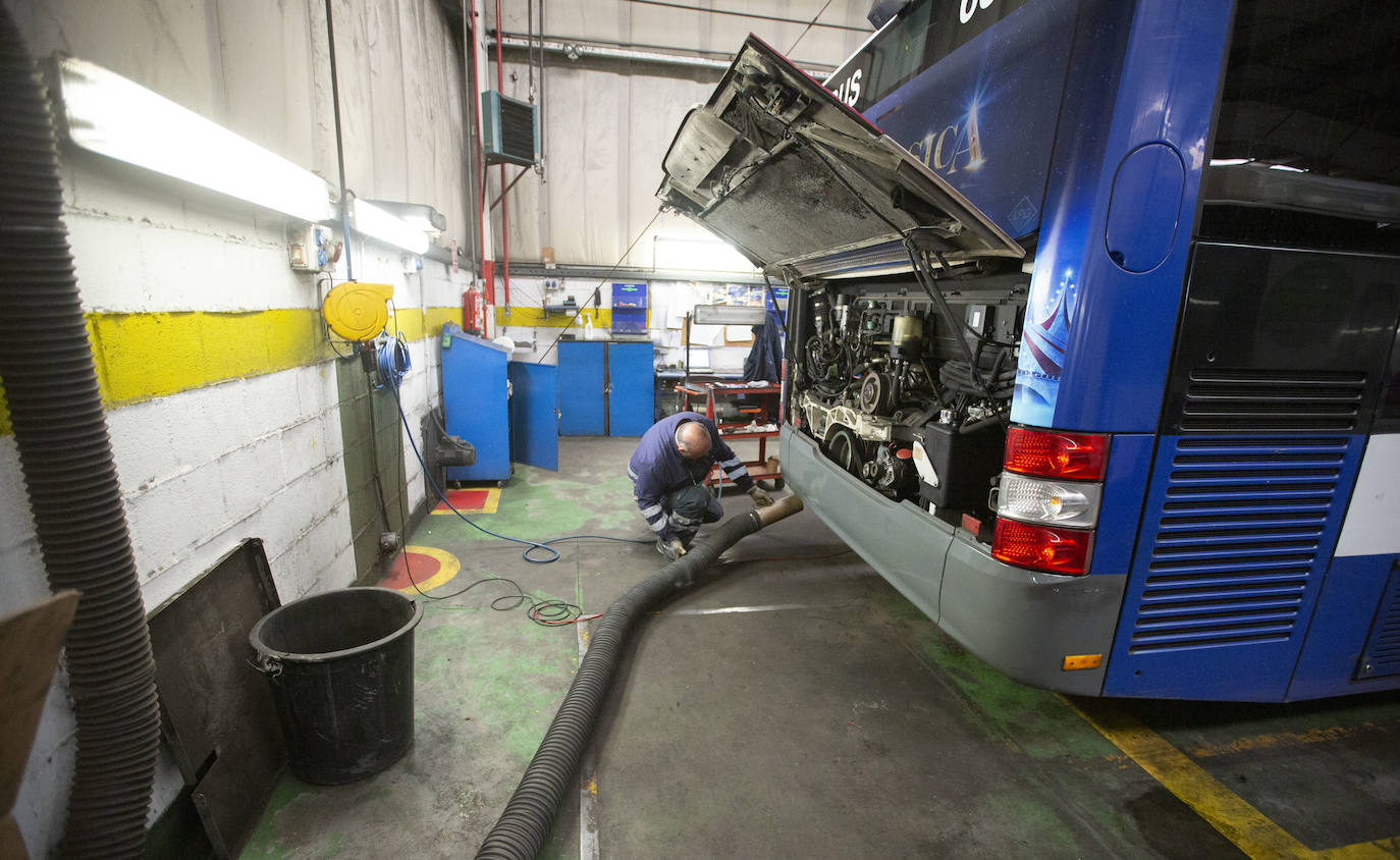 Más de 30.000 horas de taller al año y revisa la flota cada 35 días. 