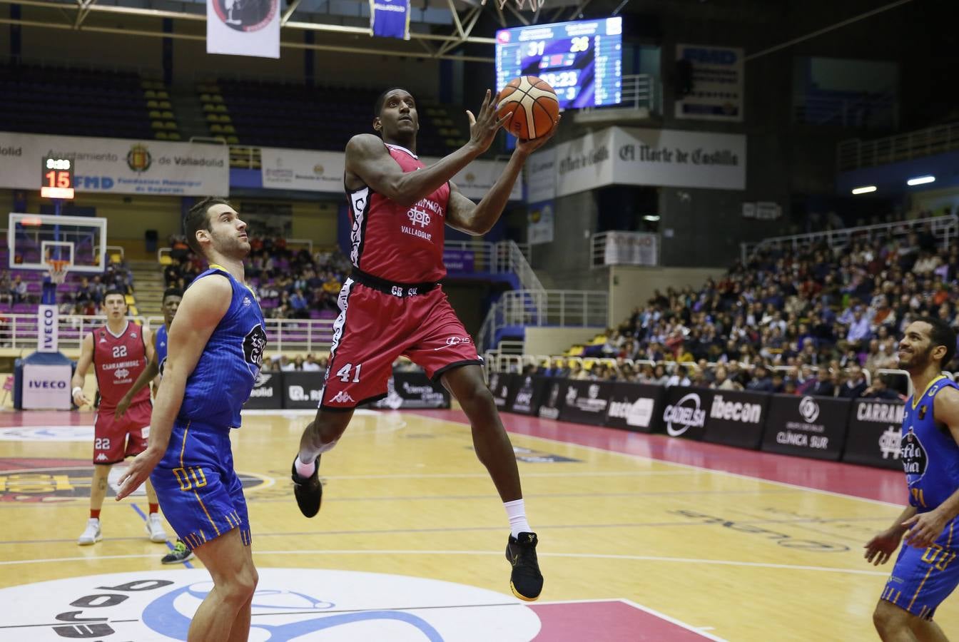 La dolorosa derrota en Lugo había sembrado una duda sobre el estado físico del equipo motivada por una merma en el ritmo y, sobre todo, en la intensidad atrás. Y ésta quedó sin despejar con un juego a ráfagas, sin continuidad y a expensas durante demasiados minutos de un rival muy justo de recursos.