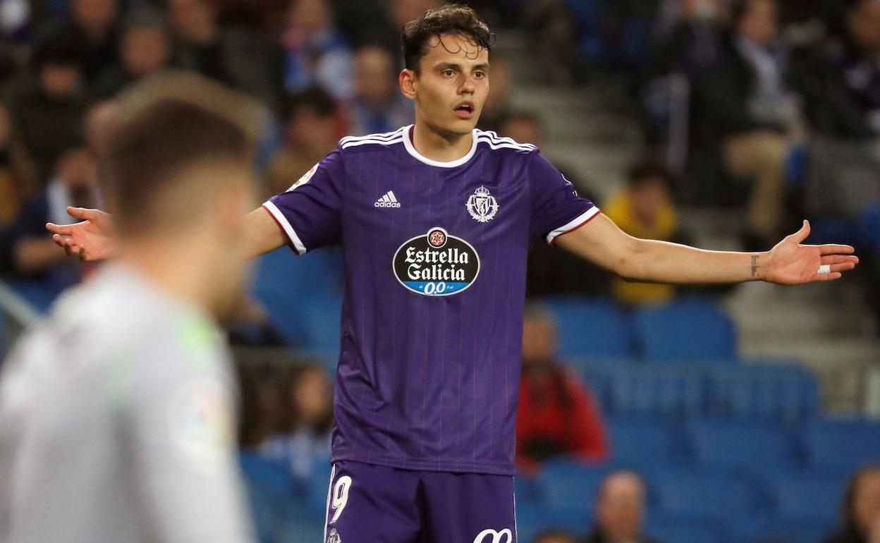 Enes Ünal gesticula durante el choque de Anoeta. 
