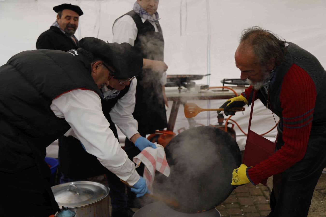 Fiesta de la matanza del Valle del Cuco. 