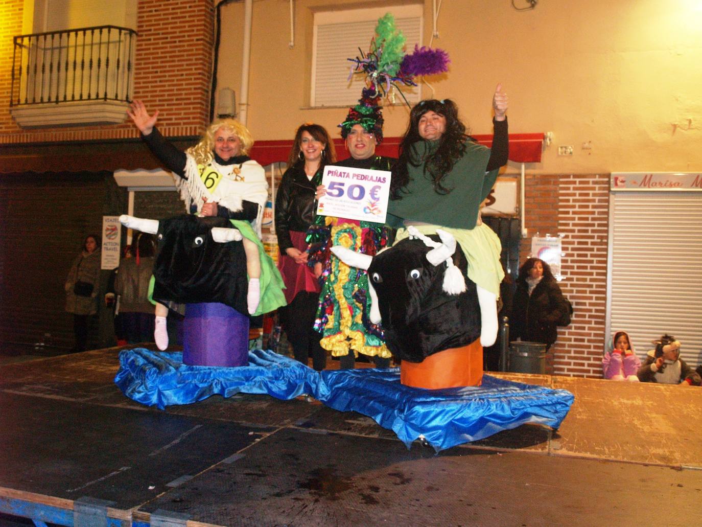 Fotos: Fiesta de la Piñata en Pedrajas de San Esteban