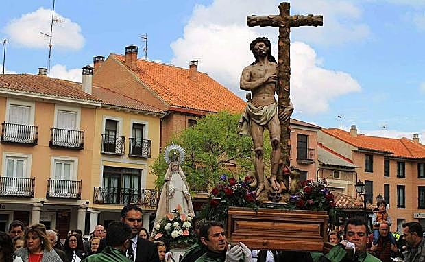 Procesión del domingo de resurrección en Olmedo, en 2019.