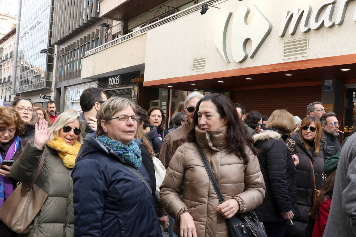 Miles de personas salen a la calle en Valladolid para reclamar la igualdad real de las mujeres.