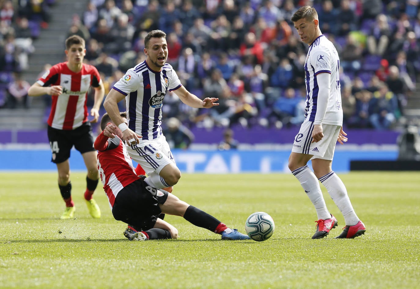 Imágenes del partido entre el Real Valladolid 1-4 Athletic Club.