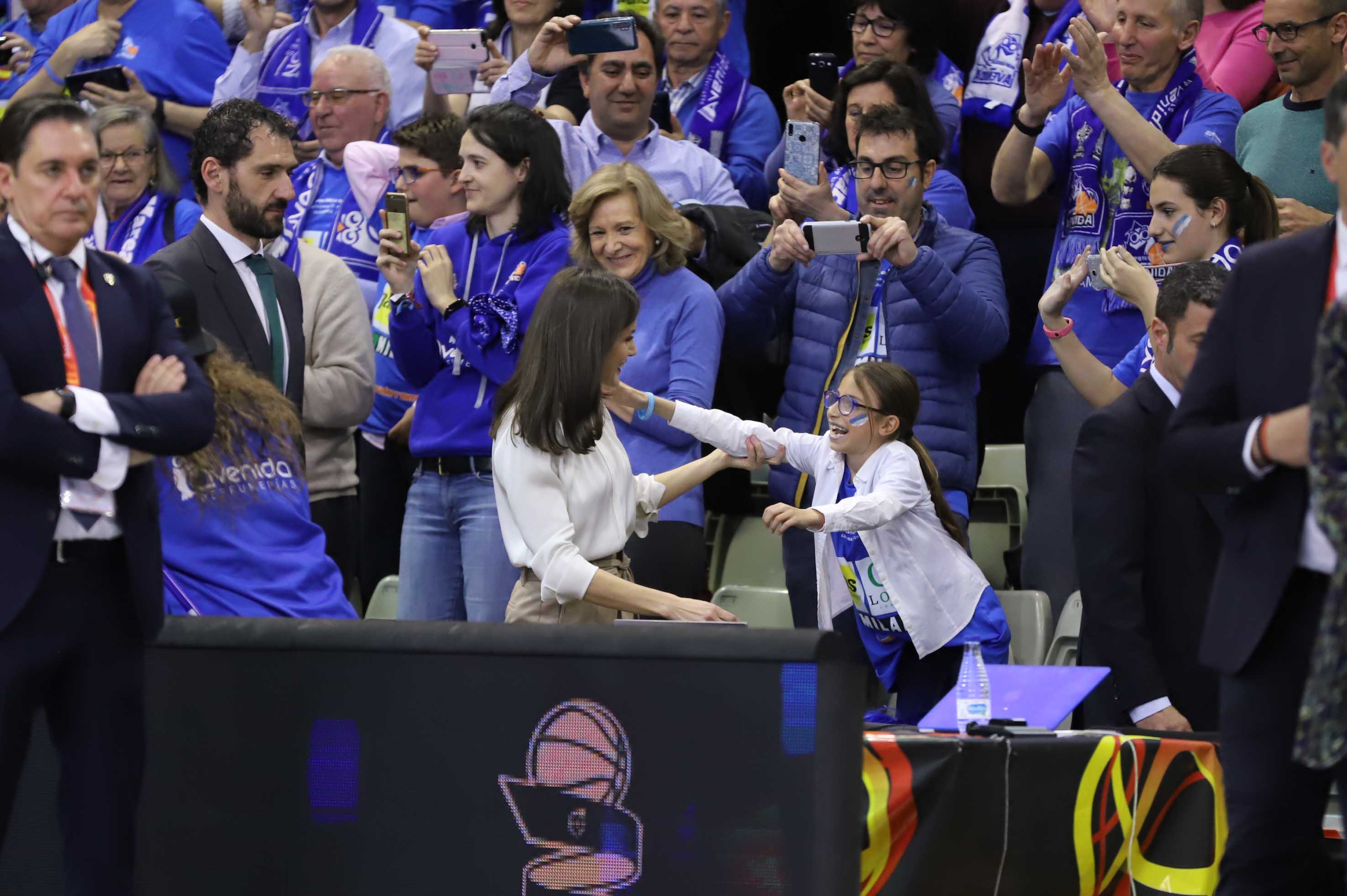 Fotos: Entrega de premios por parte de la reina Letizia en Salamanca