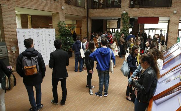 Las universidades adoptan medidas especiales pero mantienen las clases