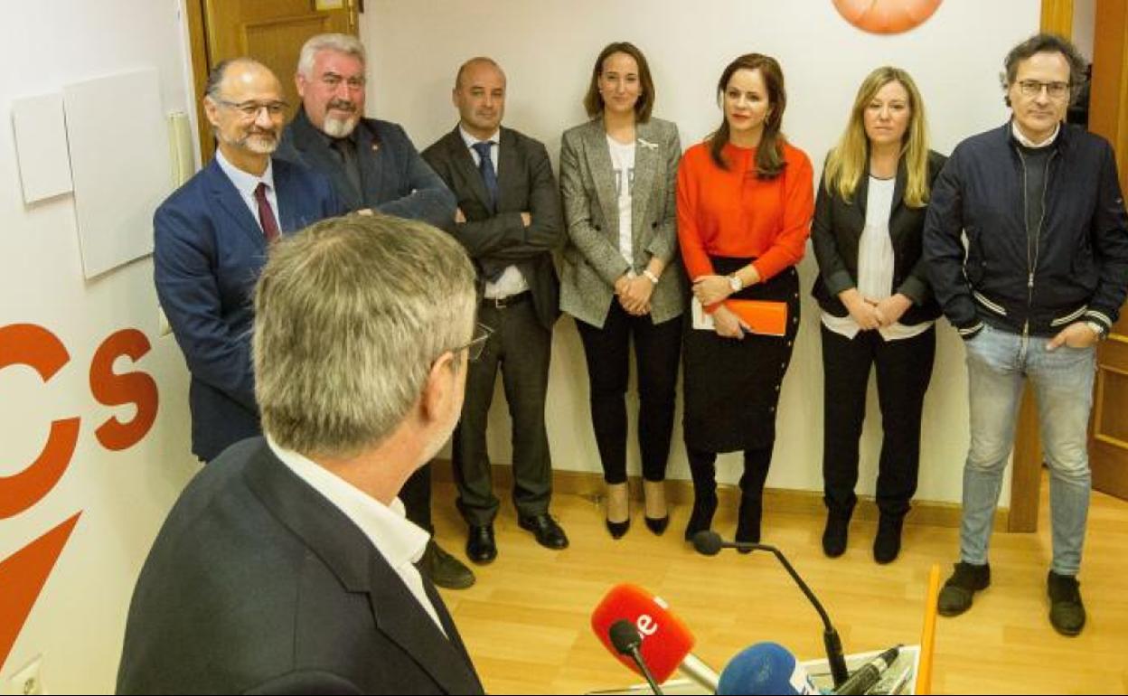 José Manuel Villegas arropa la presentación de Silvia Clemente como aspirante a candidata autonómica de Ciudadanos.