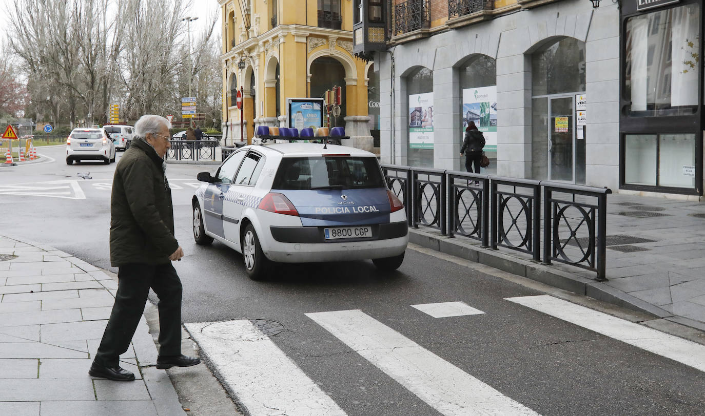 Fotos: Primer día laborable en Estado de Alerta en Palencia