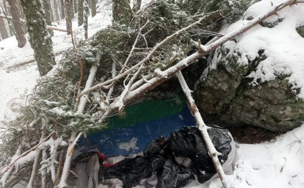 Galería. Viva realizado por los dos senderistas rescatados en Navacerrada. 