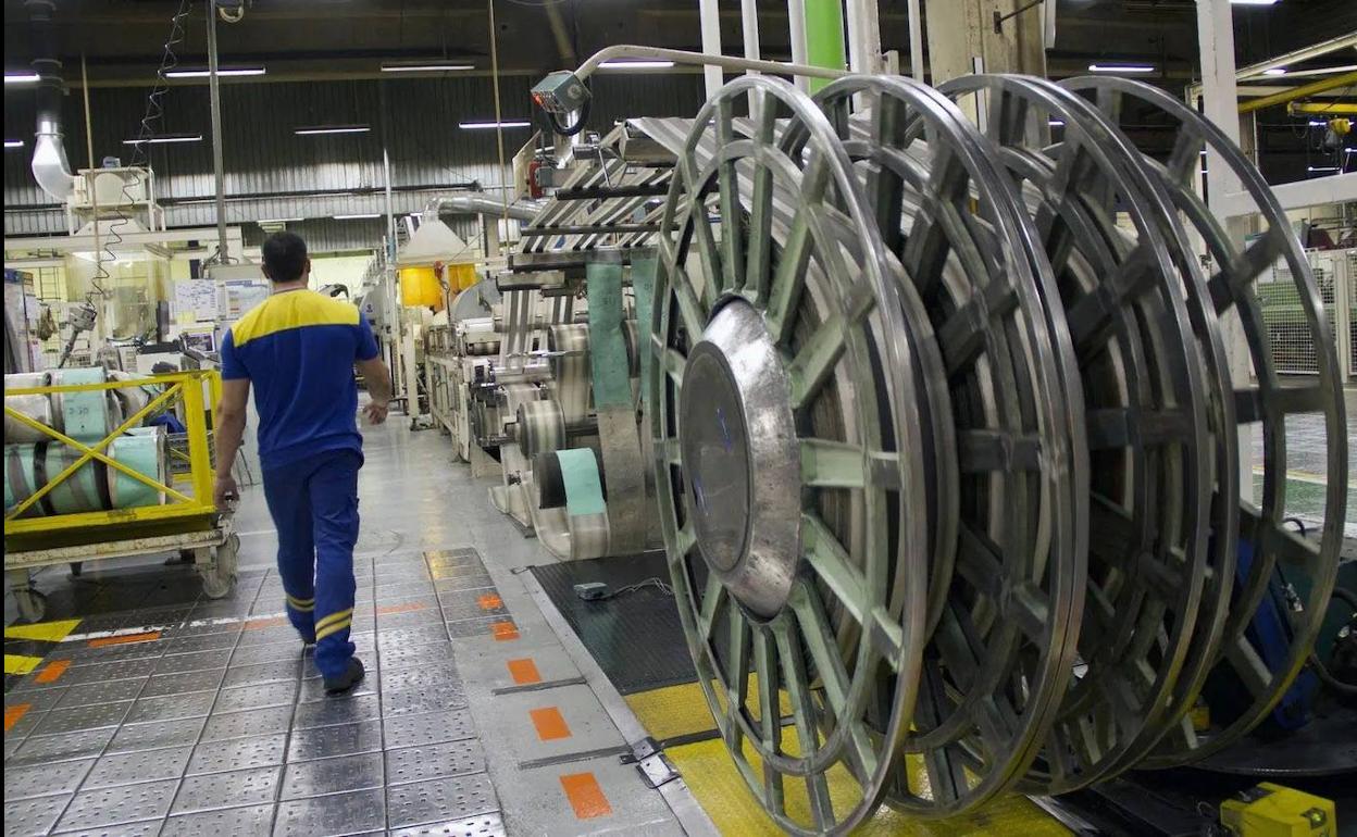 Interior de la fábrica de Michelin en Valldolid. 
