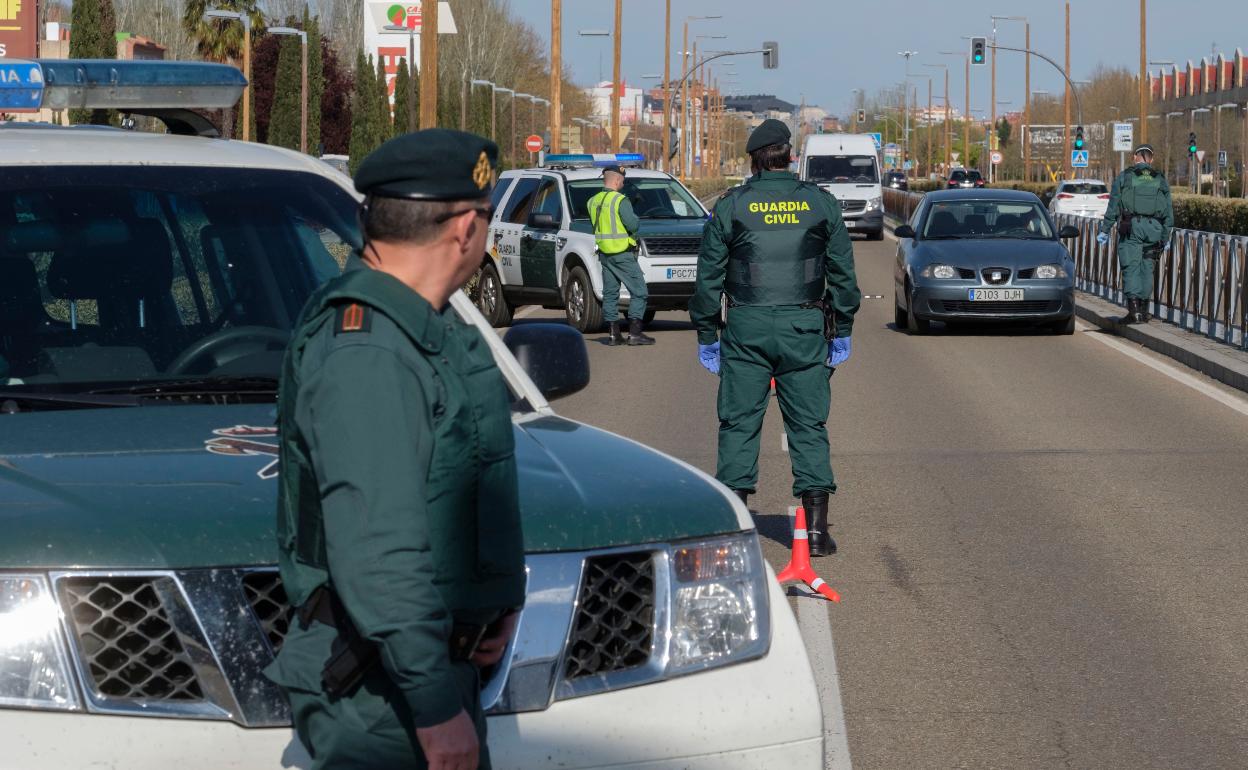 Coronavirus Valladolid: El número de denuncias de la Policía Municipal de Valladolid desciende hasta las 55