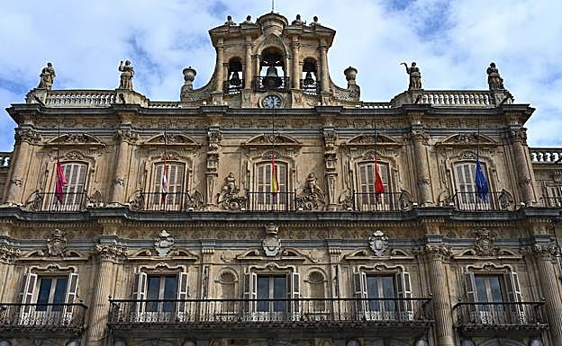El Ayuntamiento de Salamanca decreta luto oficial por las víctimas mortales del coronavirus