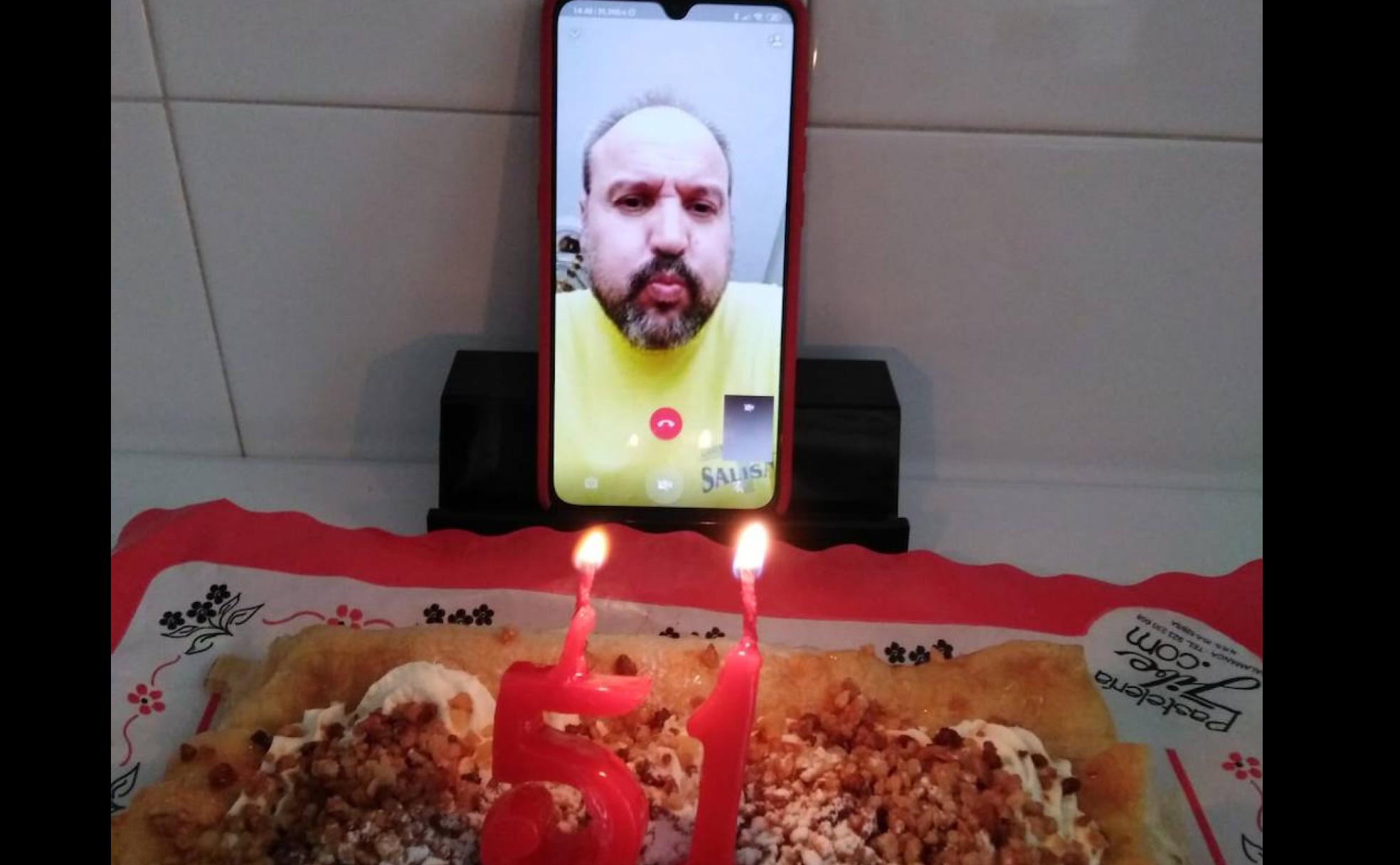 Andrés Sánchez celebró su cumpleaños con su familia por videollamada. 