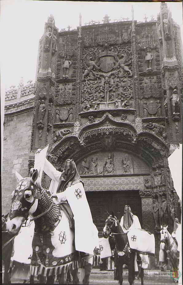 Imágenes de Pregón y el Sermón de las Siete Palabras en Valladolid en la década de los 70. 