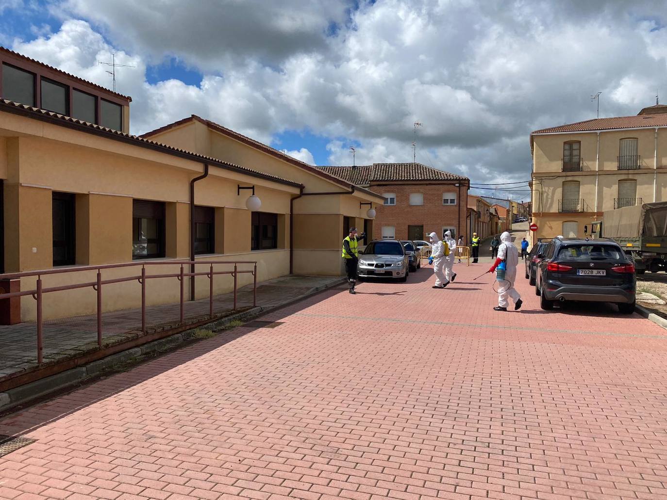 La UME interviene en centros de salud de la provincia de Palencia.