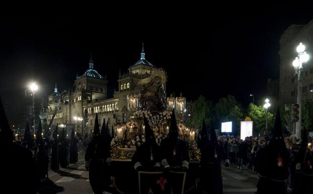 Imagen. Procesión General de la Sagrada Pasión del Redentor en Valladolid. 
