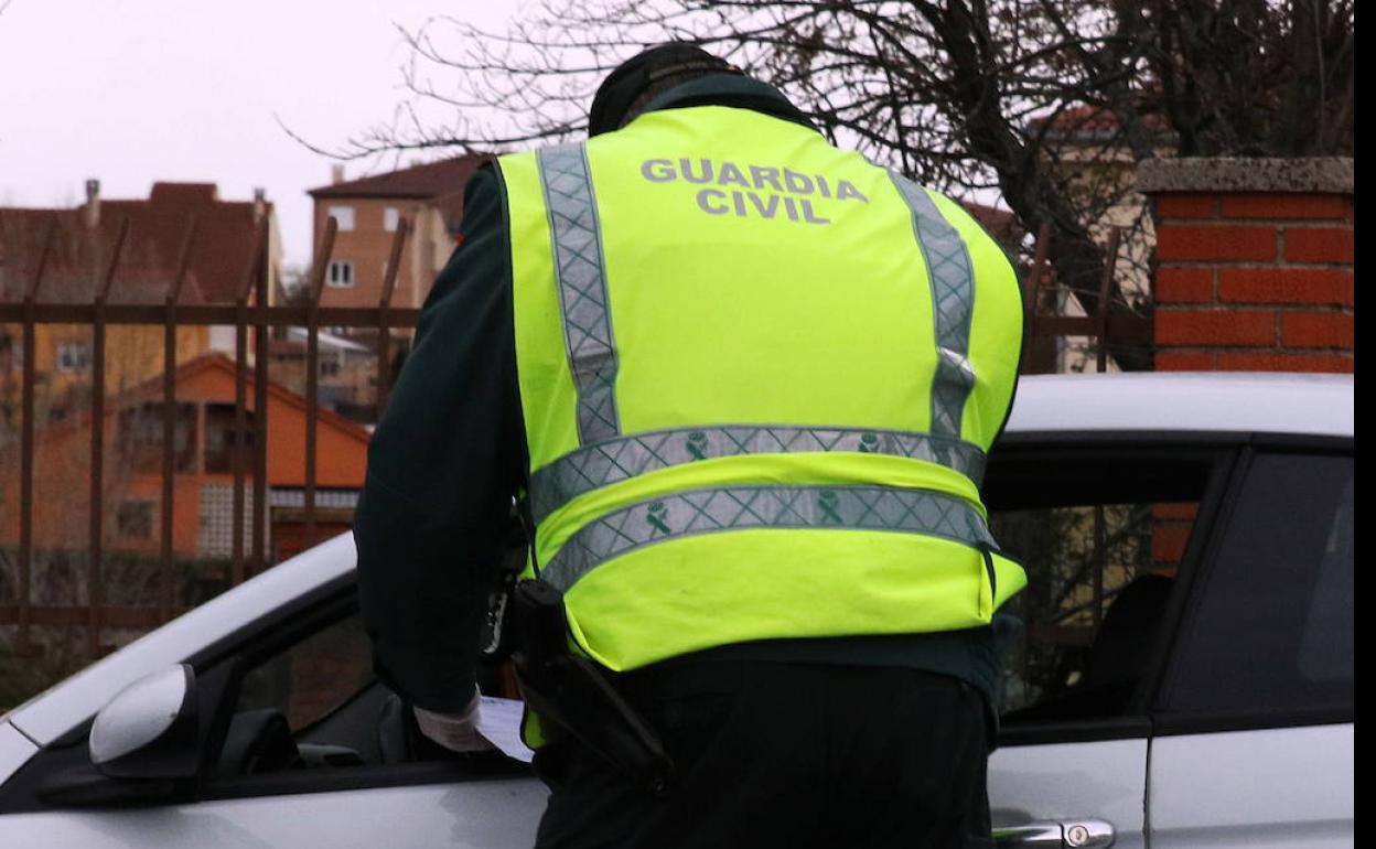 Un control de la Guardia Civil. 