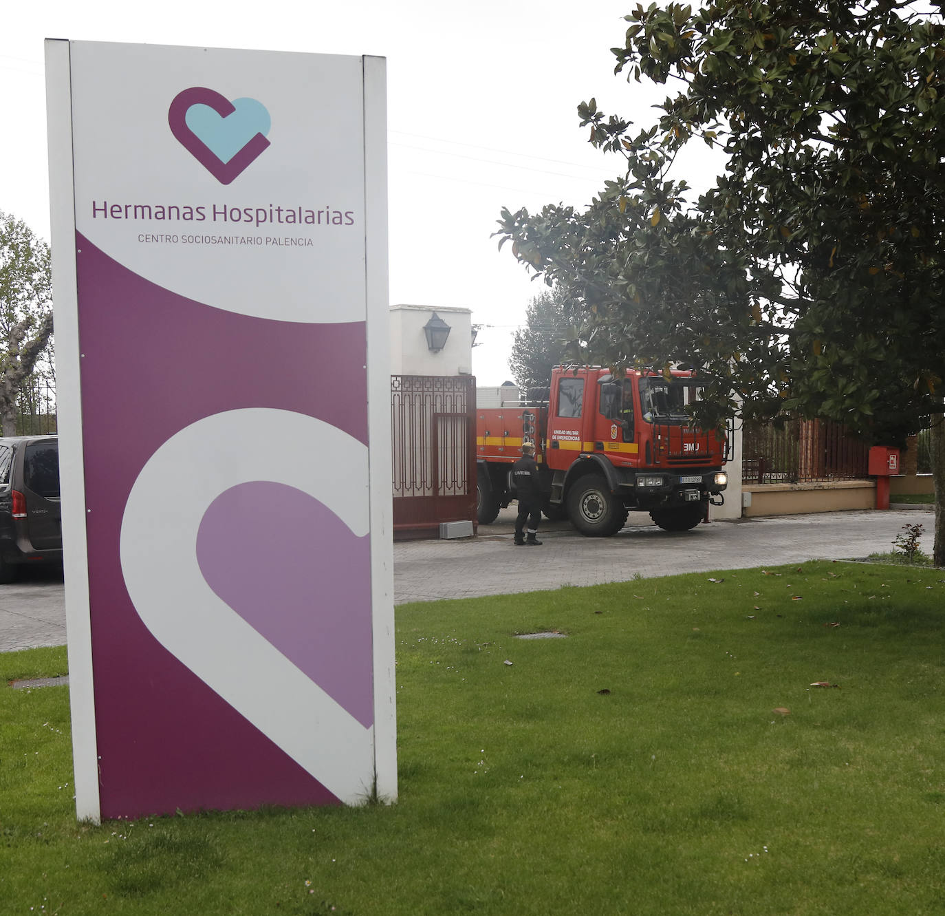 La UME prosigue con tareas de desinfección en Palencia.