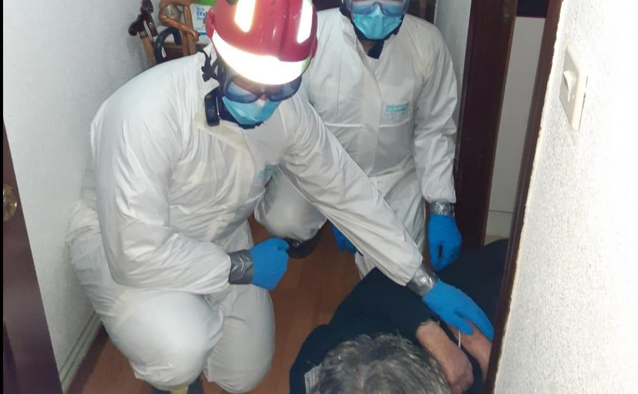 Coronavirus en Valladolid: Auxilios a mayores a prueba de contagios
