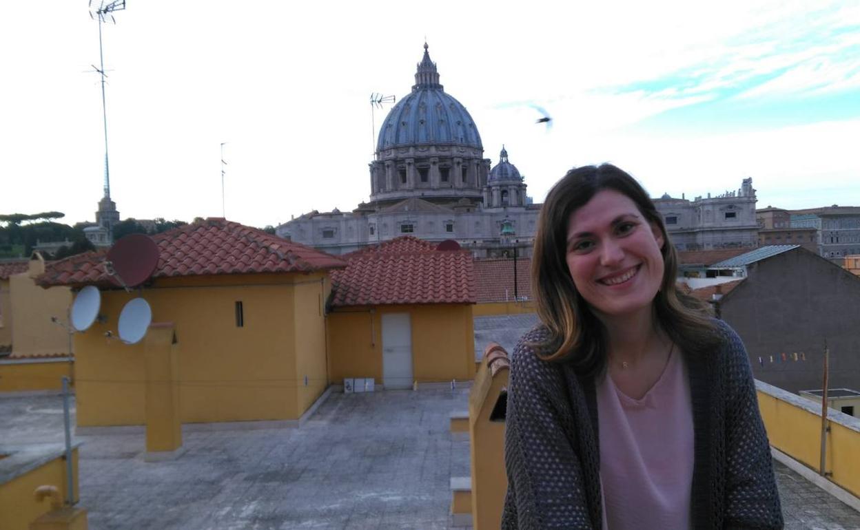 Rocío trabaja en Roma desde hace varios años y ha formado allí su familia.