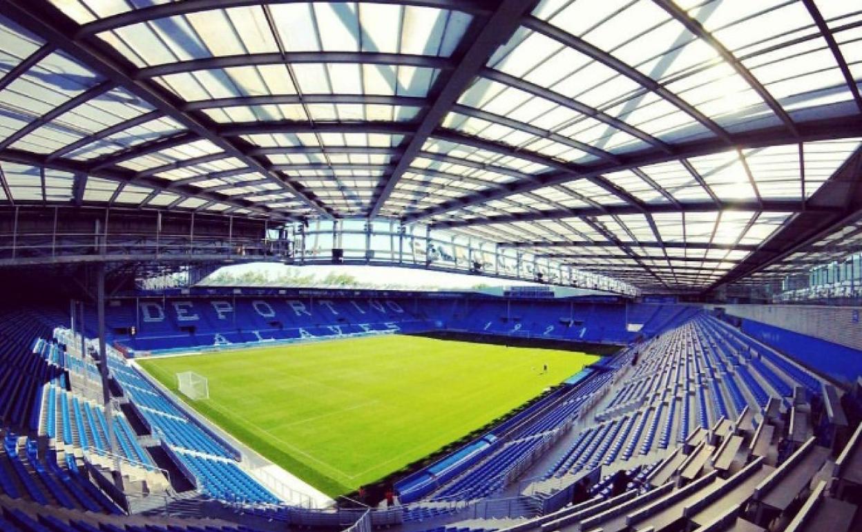 Imagen panorámica de Mendizorroza, estadio del Alavés. 