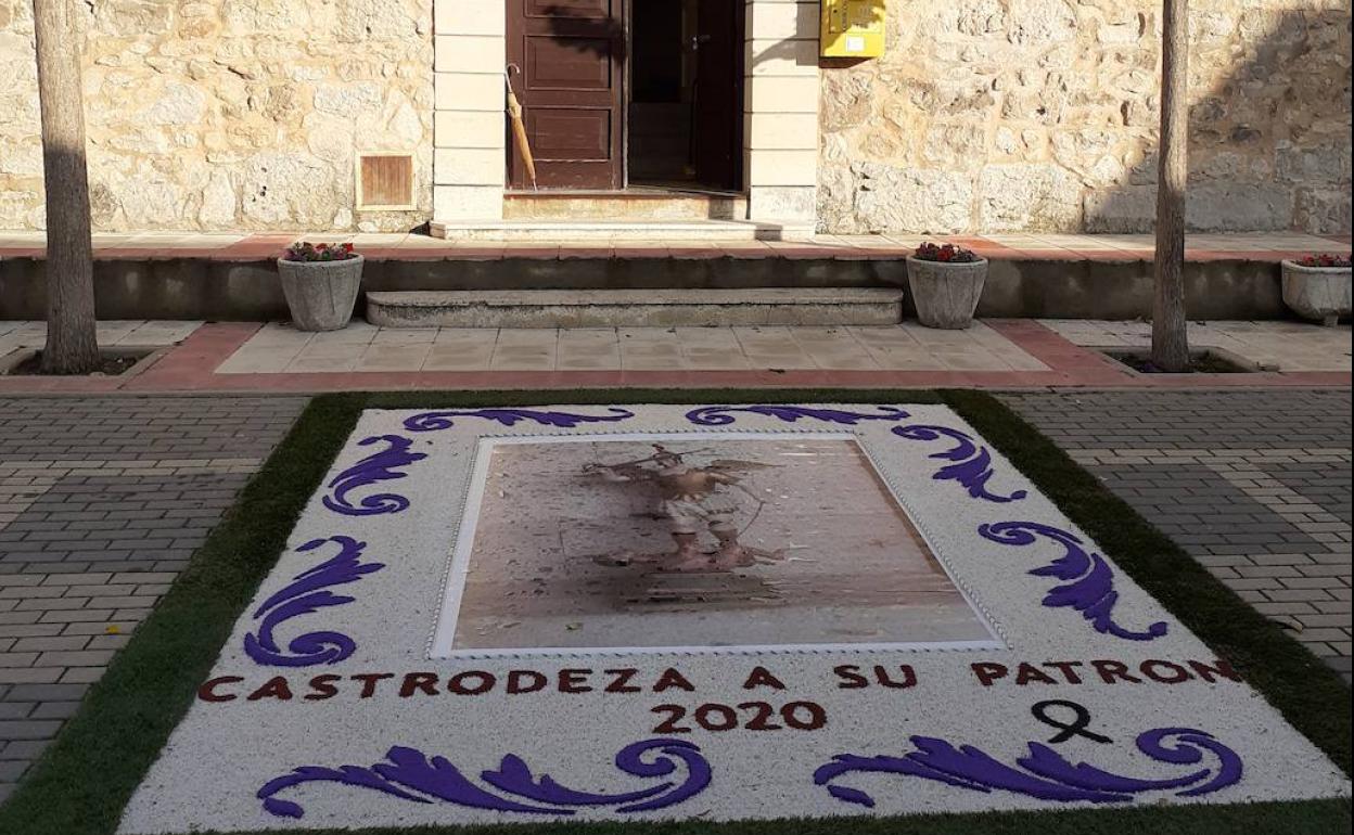 La alfombra, situada frente a la Casa Consistorial.