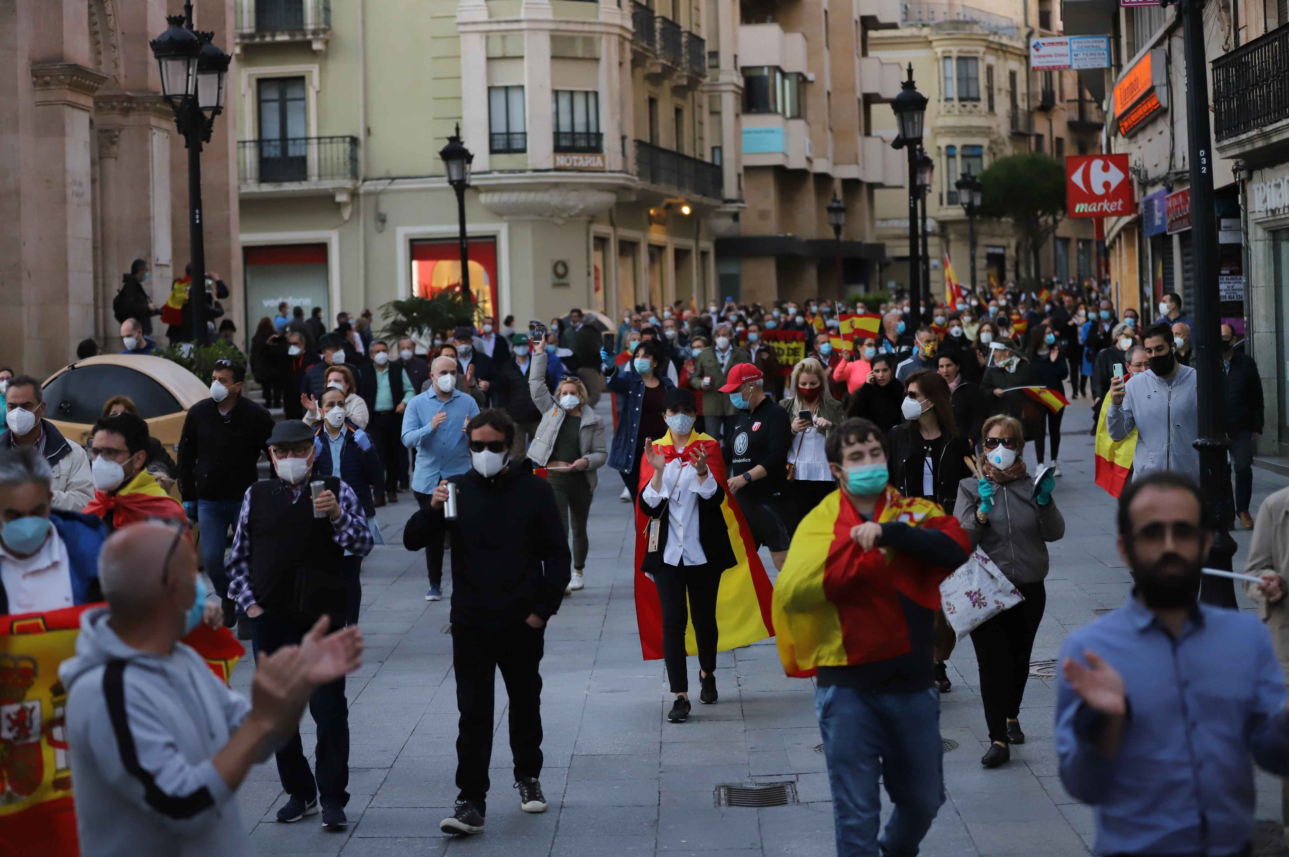 Fotos: Manifestación contra el Gobierno en Salamanca