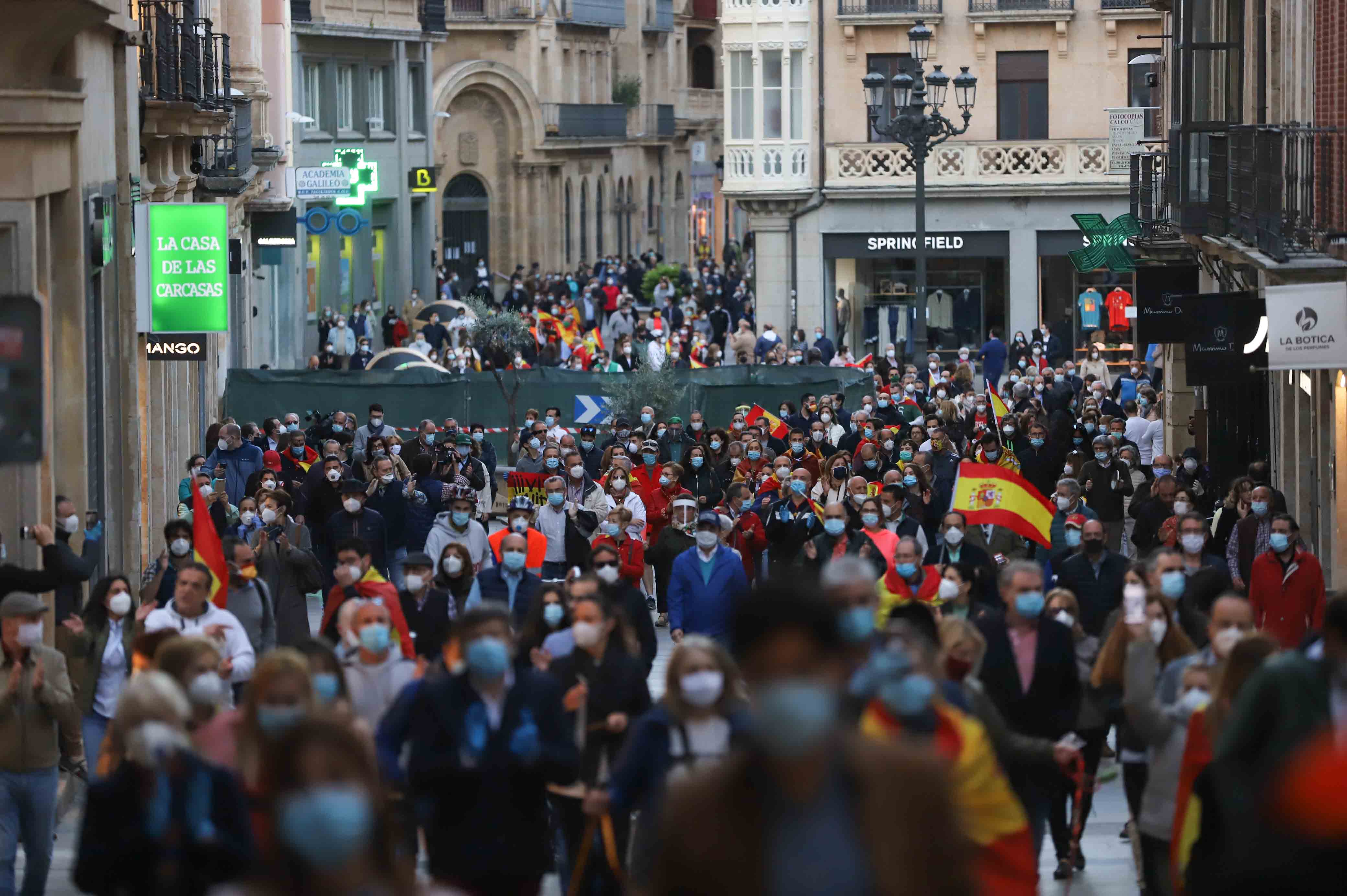 Fotos: Manifestación contra el Gobierno en Salamanca