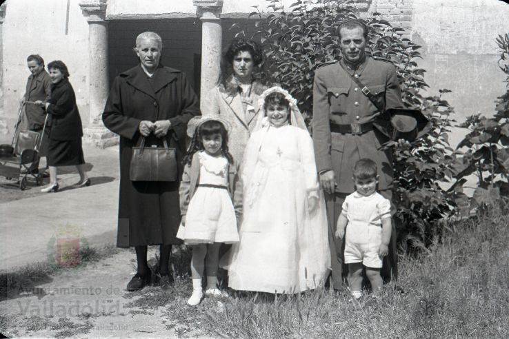 Fotos: Estampas del Valladolid antiguo (XL): Primera Comunión en el convento de Santa Catalina