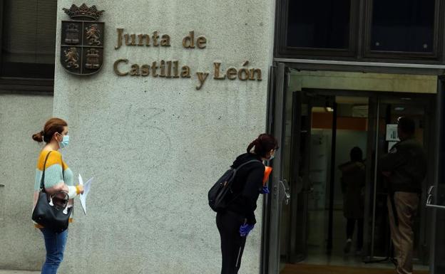 La Junta prepara el retorno escalonado de sus 8.800 funcionarios que trabajan desde casa